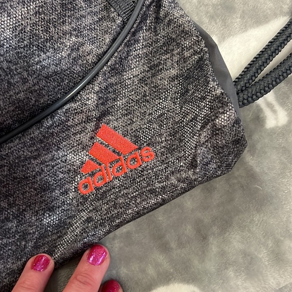 Adidas draw string bag - Picture 2 of 4